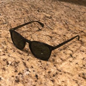 Oliver Peoples Finley Esq. Sun